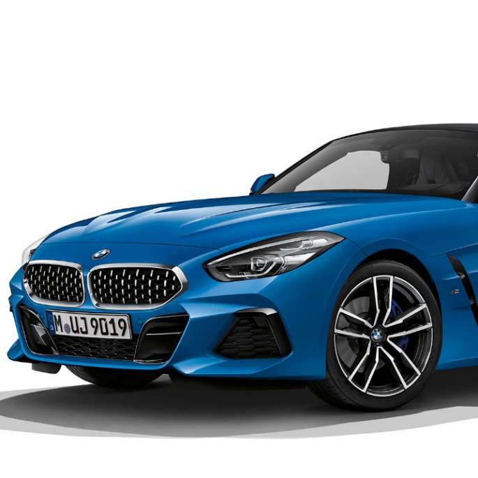 BMW Z4 Roadster Modelo M Deportivo BMW Z4 Roadster Modelo M Deportivo, vista delantera de tres cuartos