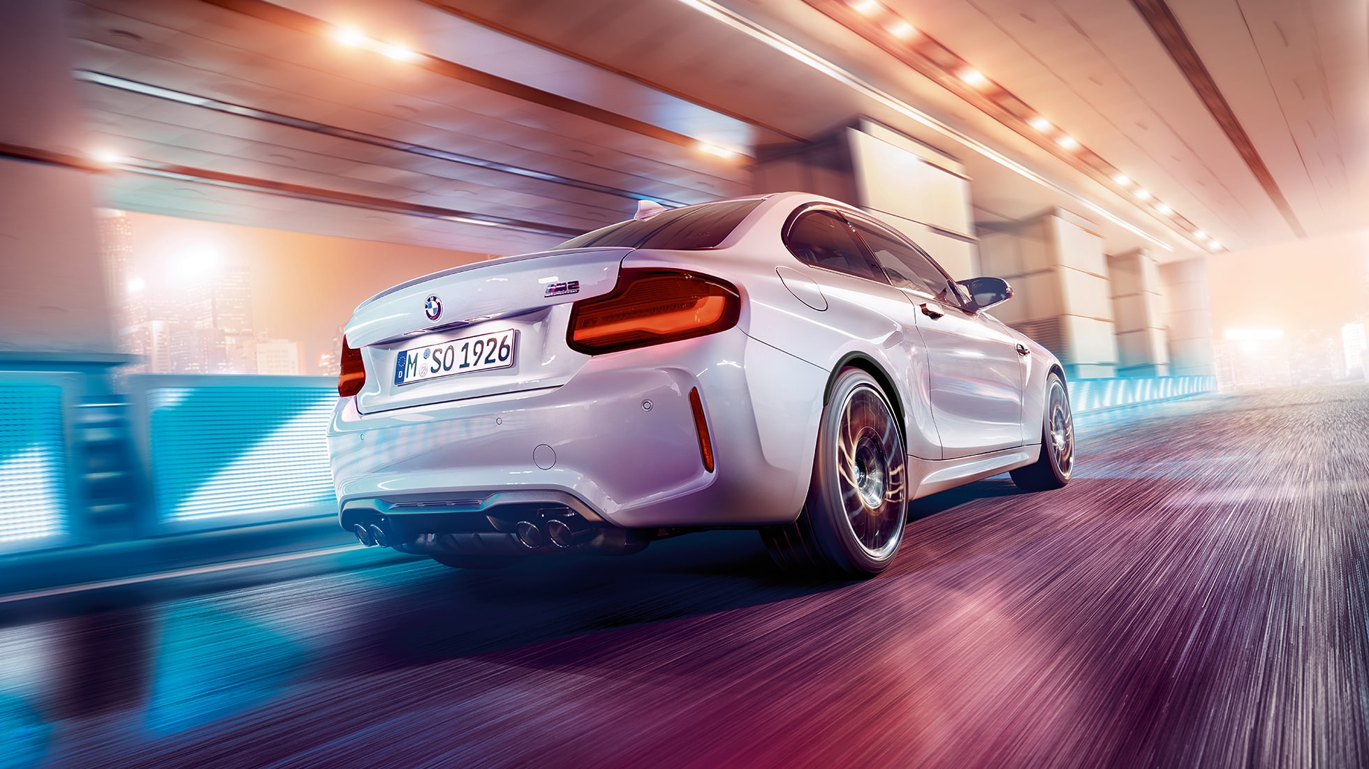Diseño trasero del BMW M2 Competition F87 Diseño trasero del BMW M2 Competition F87 2018 Hockenheim Silver metálico, vista trasera de tres cuartos