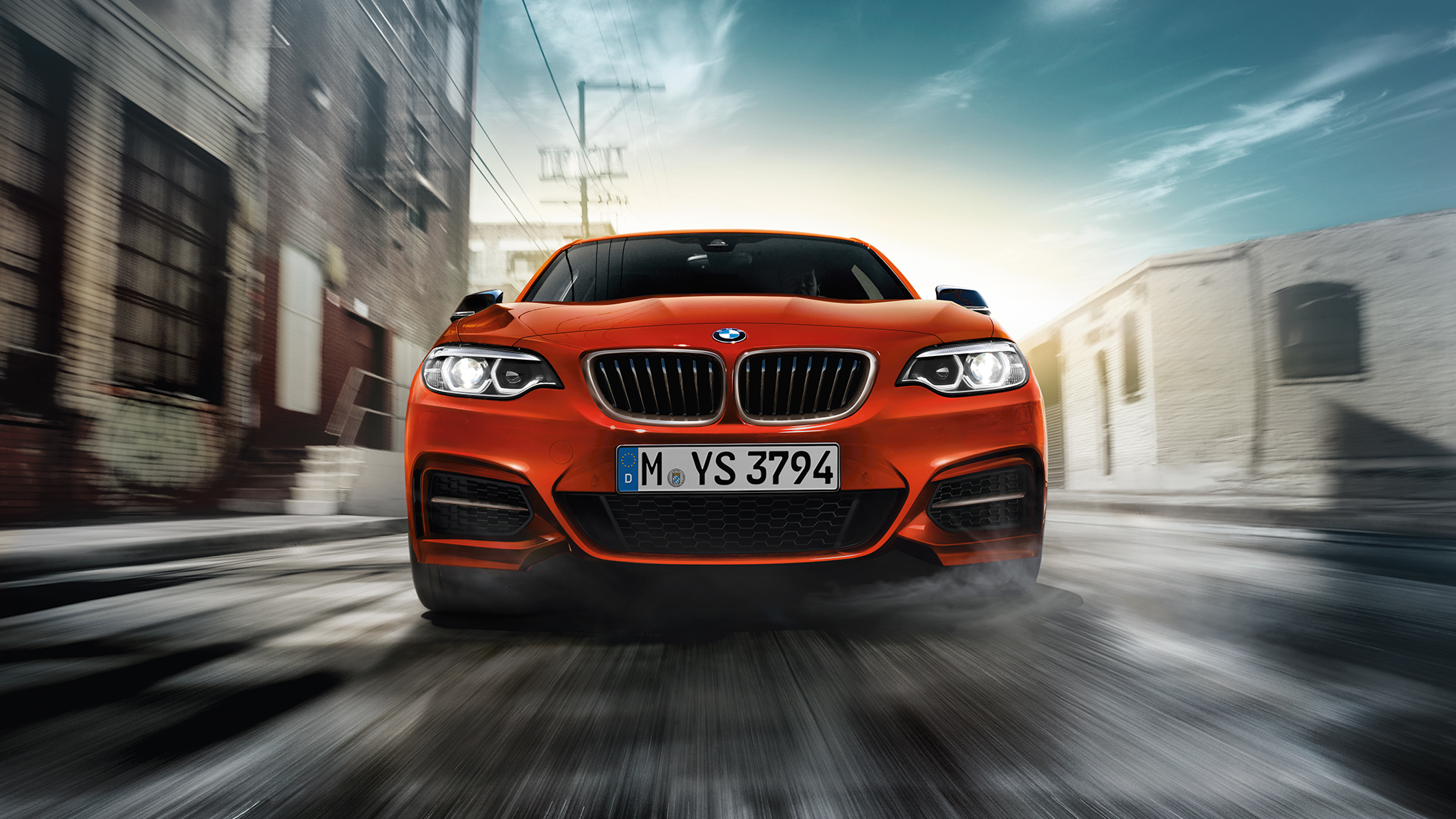 Diseño frontal del BMW M240i Coupé Diseño frontal del BMW M240i Coupé F22 2017 Sunset Orange metálico, vista frontal