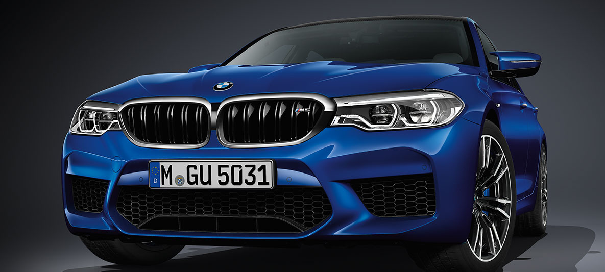 Diseño frontal del M5. Toma frontal del BMW M5.