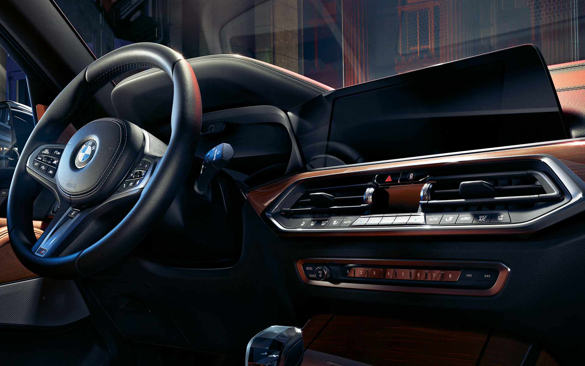 Cockpit, instrument panel and centre console of the BMW X5