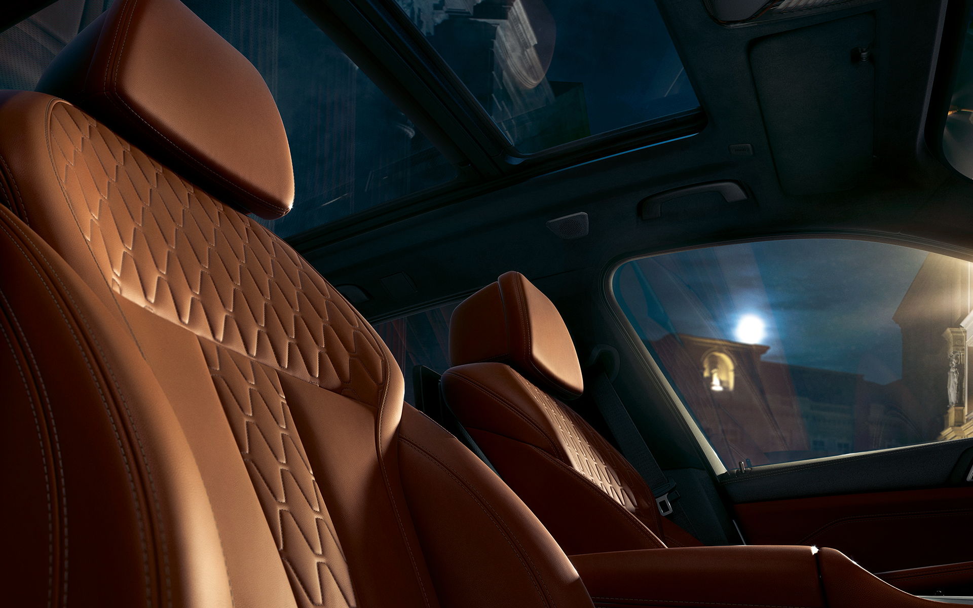 Front seats of the BMW X5